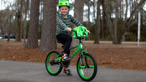بررسی تخصصی اسباب بازی: دوچرخه 18 اینچی ماین کرافت Dynacraft